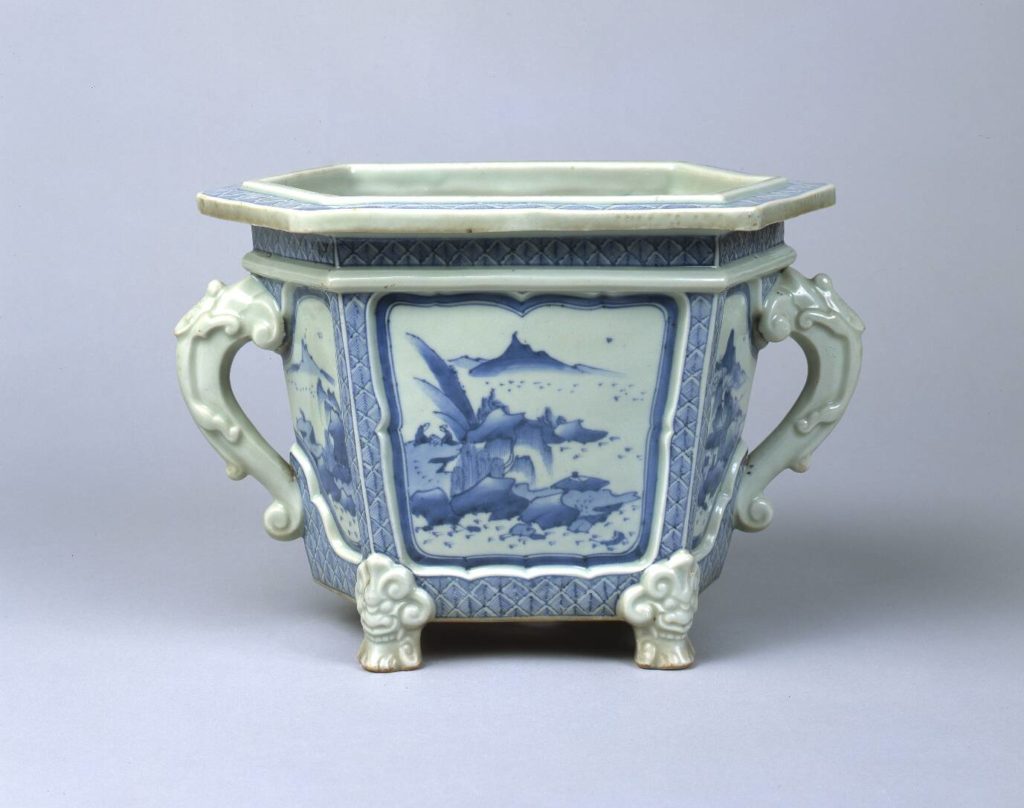 染付山水図獣耳植木鉢 – 兵庫陶芸美術館 収蔵品データベース