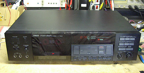 YAMAHA K-750a