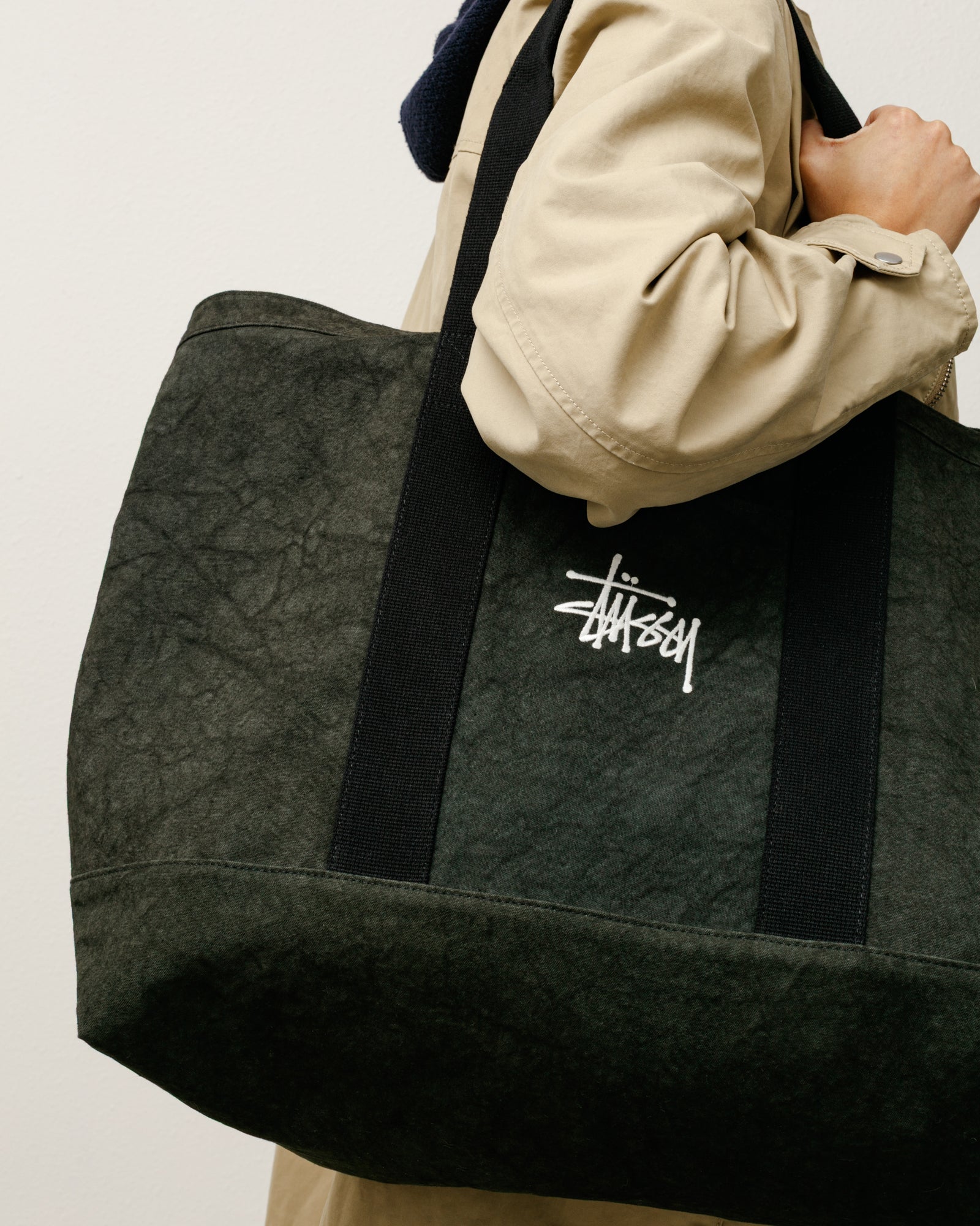 Canvas Extra Large Tote – Washed Black | Accessories | Stüssy