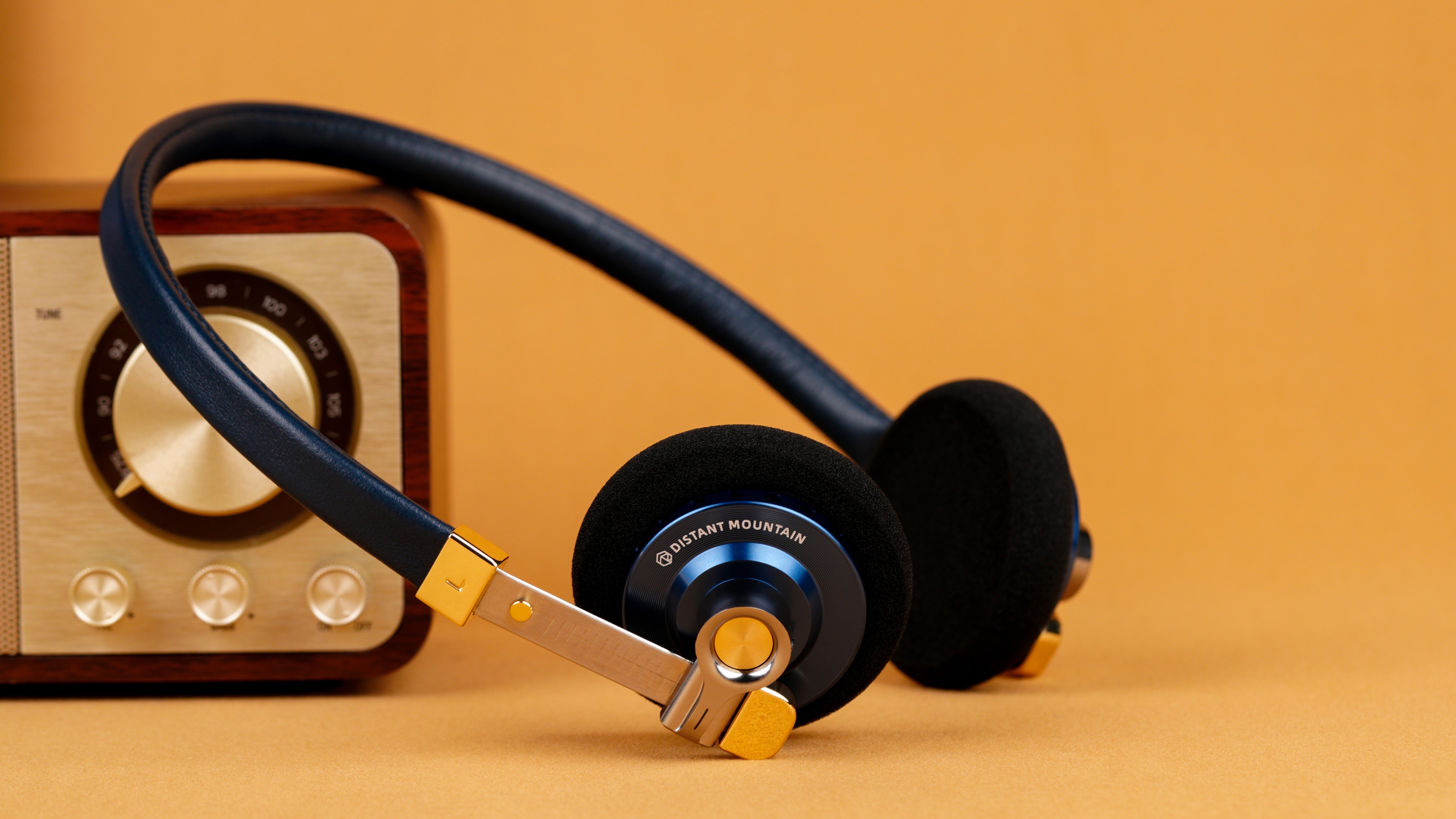 ROSE DISTANT MOUNTAIN 10th Anniversary Edition – 伊藤屋国際