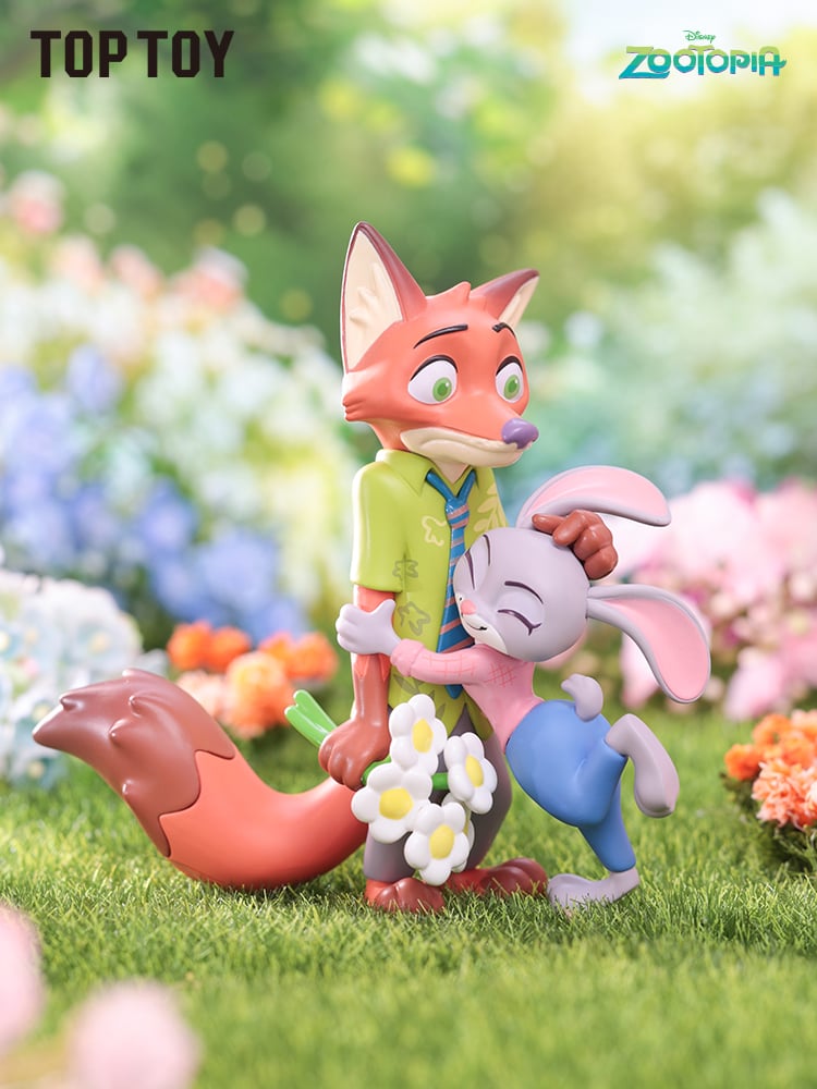 予約販売：8月下旬～9月中旬 お届け予定】TOPTOY x ディズニー