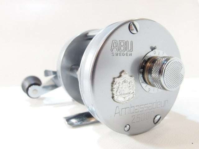 ABU 2500C シルバー 年代によるディティールの違い。 | ランブル