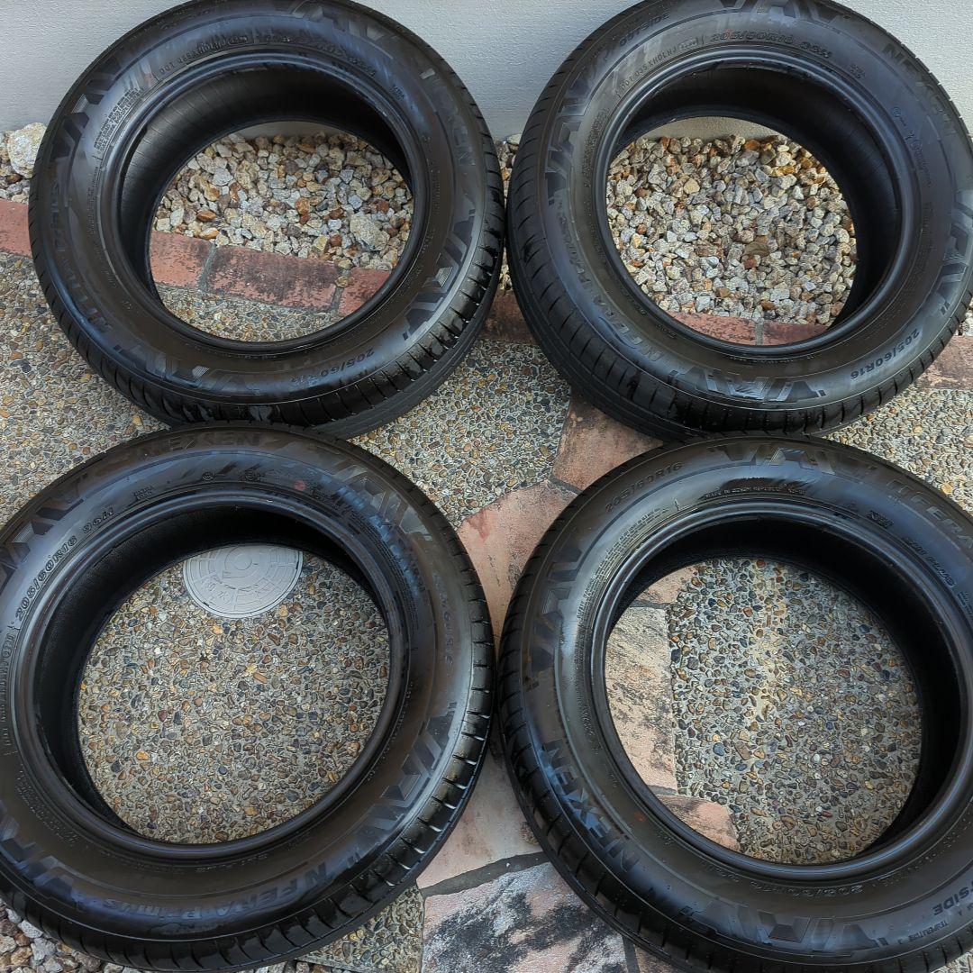 25年製シトロエンベルランゴロング標準タイヤ16インチ205/60R16 25年製シトロエンベルランゴロング標準タイヤ16インチ205/60R16 - メルカリ