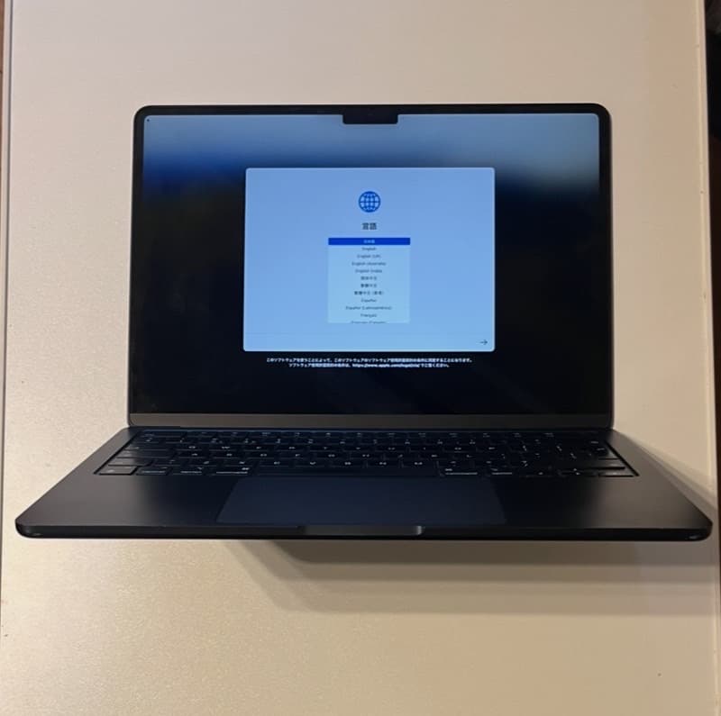 MacBook Air M2 13.6 UKキー　＋新品2ポート35wアダプタ デュアルUSB-Cポート搭載35Wコンパクト電源アダプタをレビュー。単体