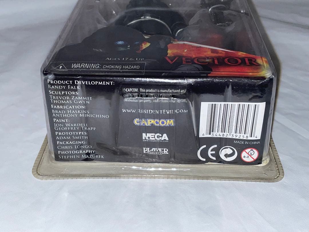 未開封 NECA バイオハザード ベクター 7インチ アクション フィギュア