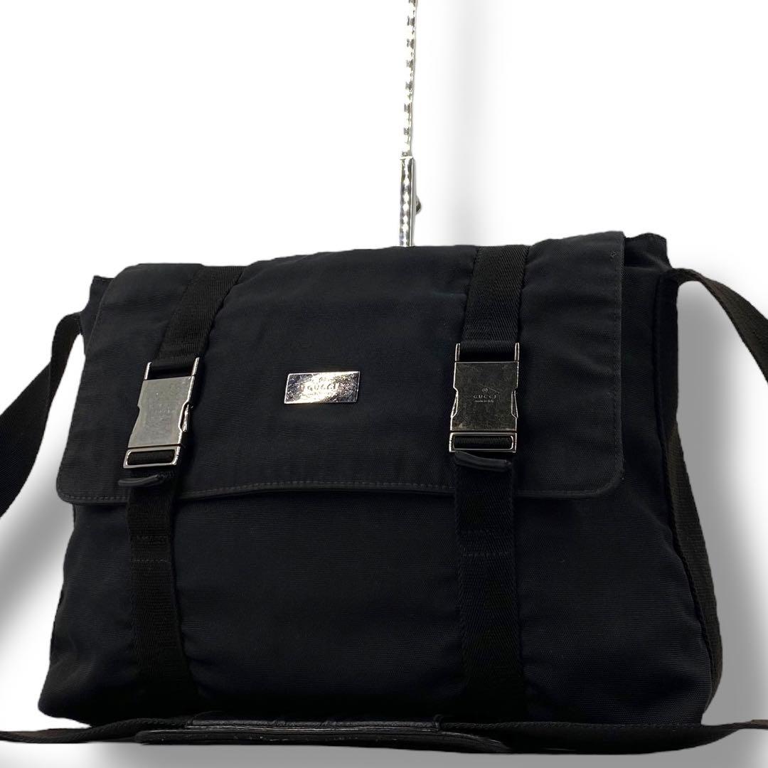 美品 GUCCI グッチ ナイロン メッセンジャーバッグ ショルダーバッグ 黒 GUCCI（グッチ） バッグ メンズ ブランド ショルダーバッグ GGナイロン