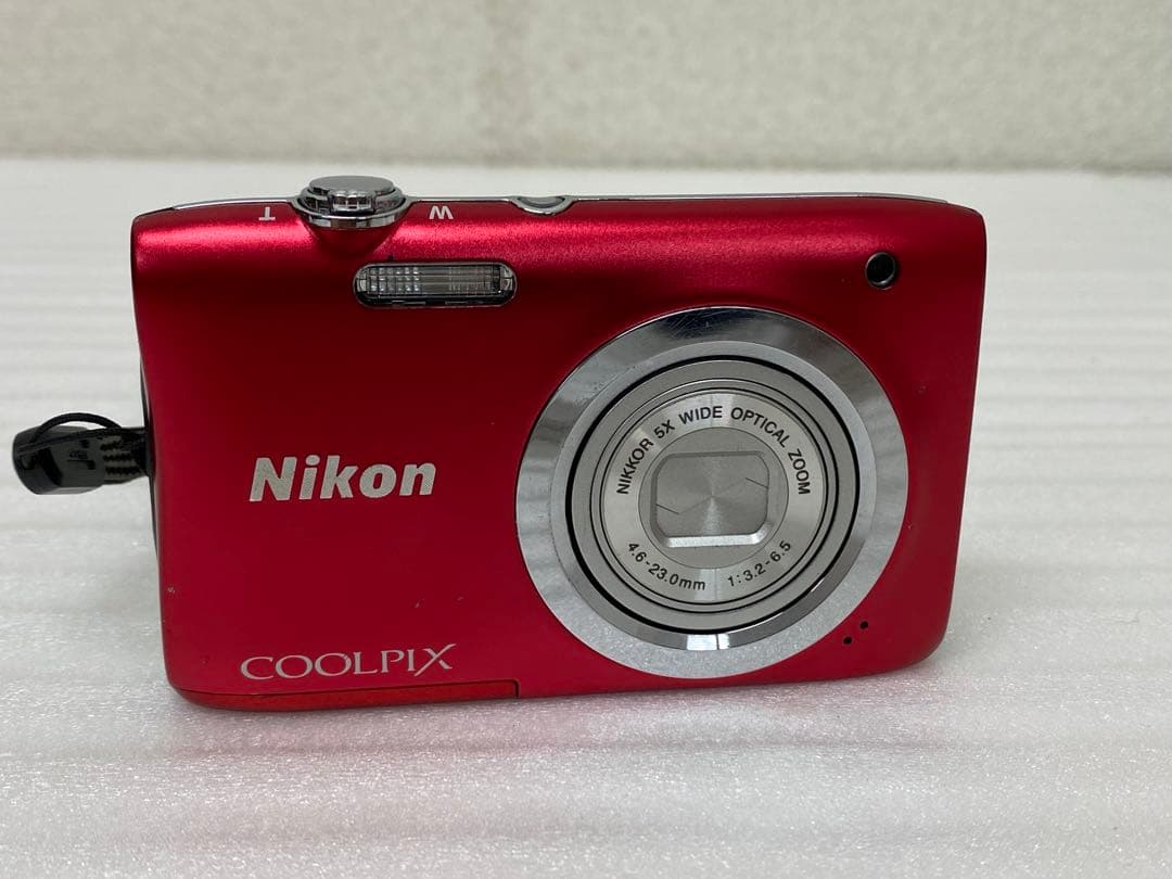 3-2555 NIkon COOLPIX A100 レッド New Nikon COOLPIX A100 Red Compact Digital Camera Japan Domestic