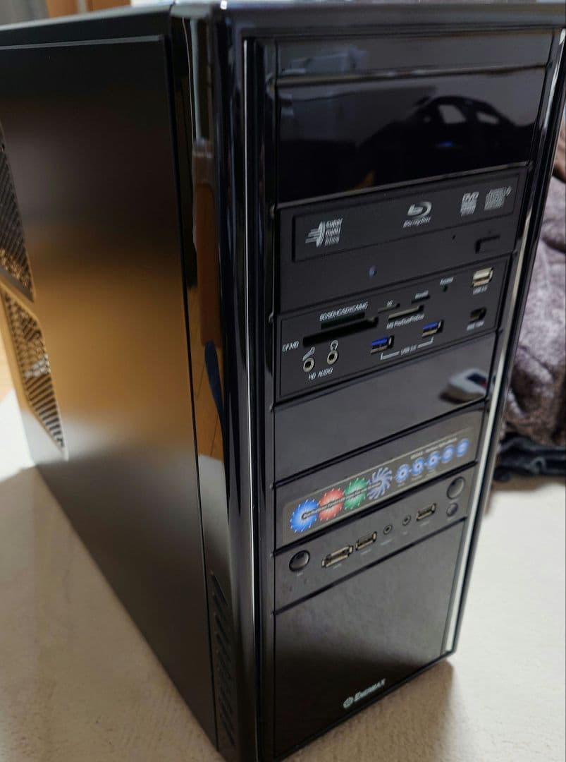 自作PC i7-2700K ASUSマザーボード メモリ16GB ASUS、高耐久仕様で白迷彩を施したIntel Z170搭載ATXマザーボード - PC